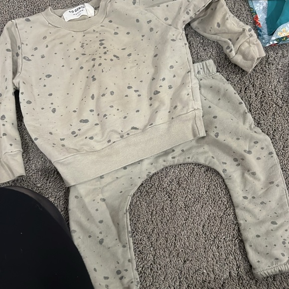 Go gently set - Picture 5 of 5